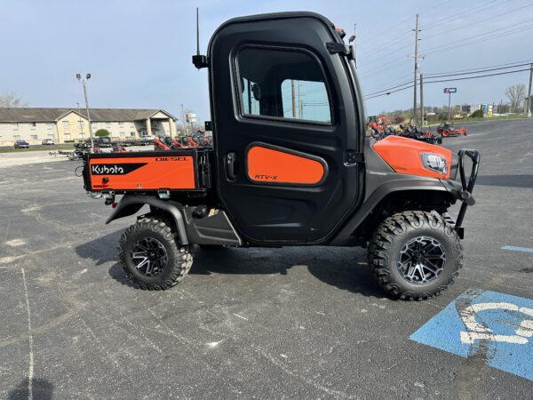 2025 Kubota RTVX2C-PKLH-1 - Image 5